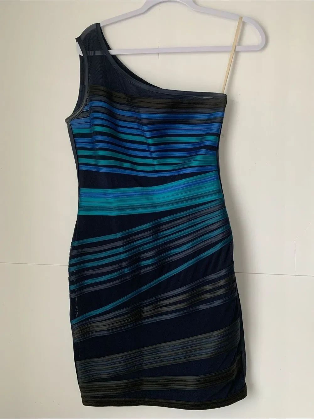 Halston Heritage One-Shoulder Striped Bodycon Dress in Blue and Teal Size 8